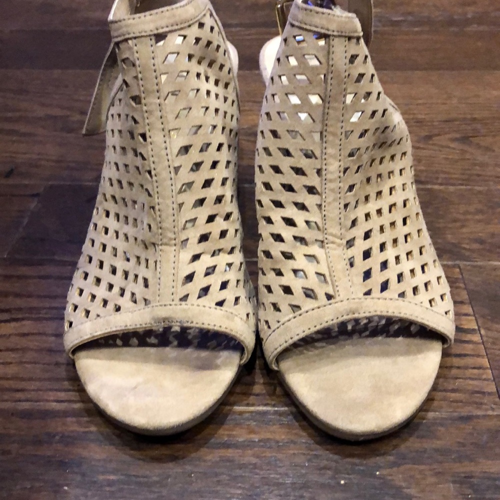 Unisa Sandel heel
